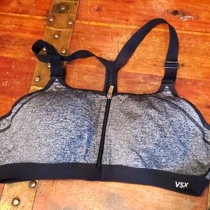 Victoria's Secret Sport 36B